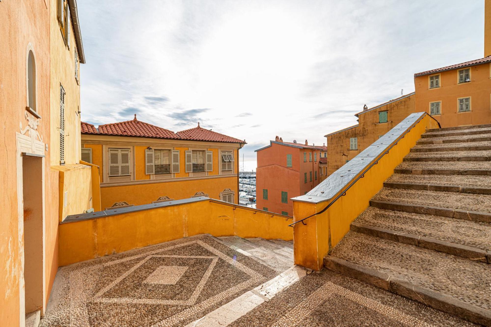 Le Bougainvillier Menton Vieille Ville ภายนอก รูปภาพ